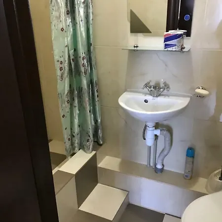 On Panteleimonovskaya Lägenhet