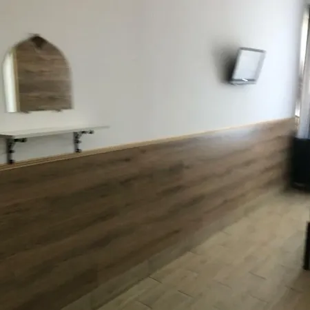 On Panteleimonovskaya *