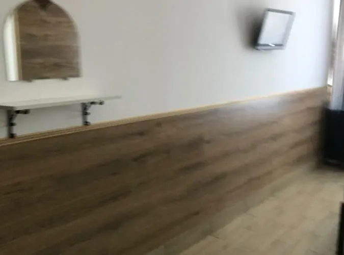 On Panteleimonovskaya *